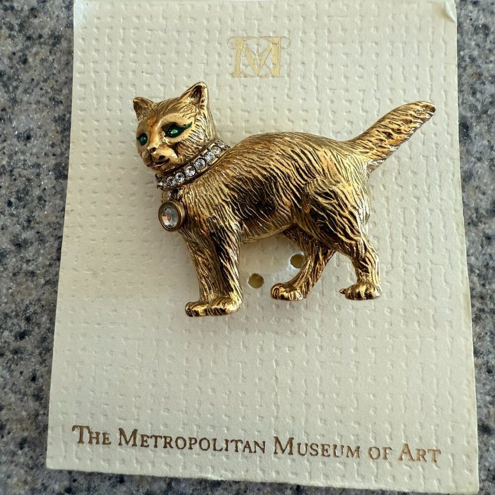 Vintage Signed The Metropolitan Museum of Art MMA Mao Cat Kitten Figural Brooch